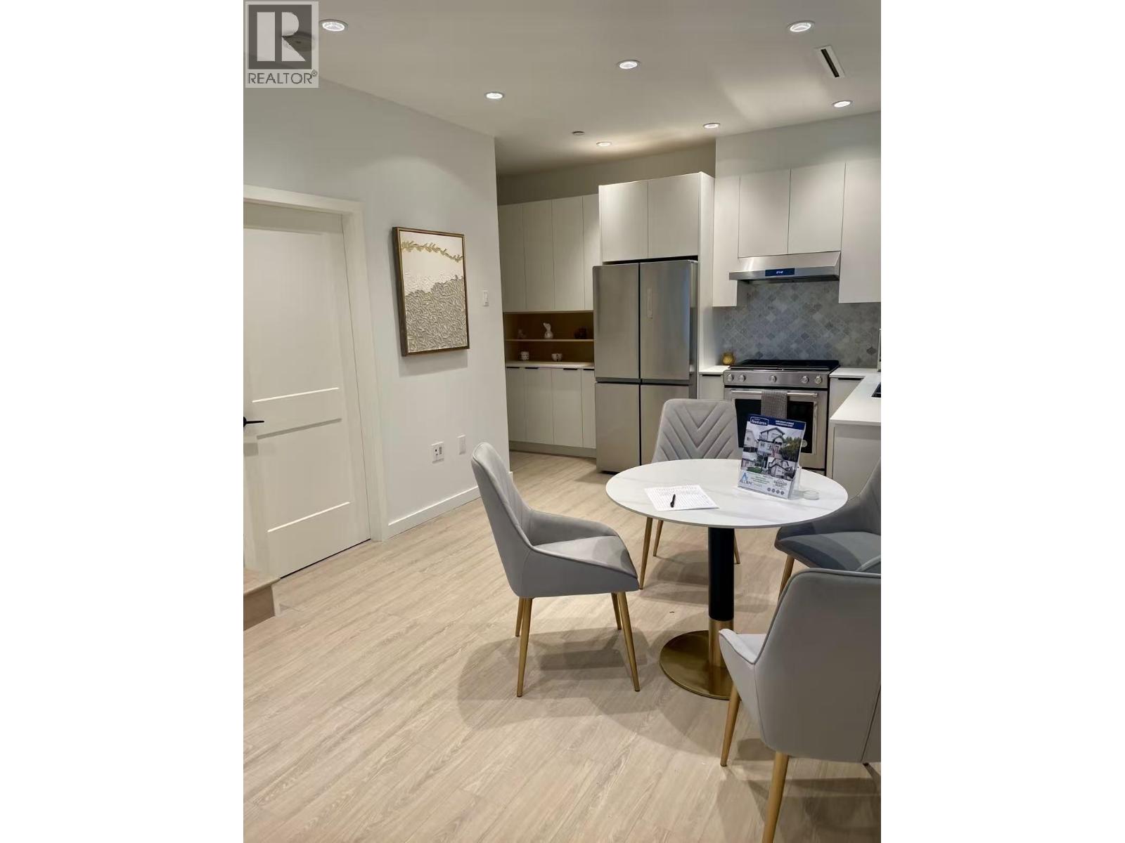 3025 Kings Avenue, Vancouver, British Columbia  V5R 4T1 - Photo 9 - R3137379