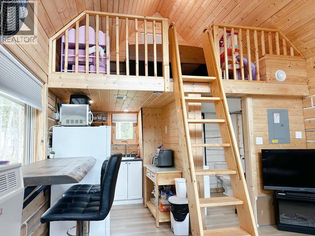 2 Woodland Drive, Whitehorse South, Yukon  Y0B 1Y2 - Photo 33 - 17404