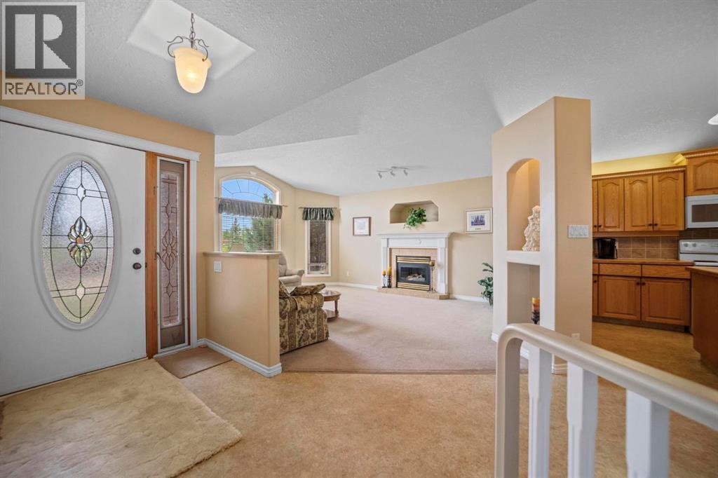 87 Park Ridge Drive, Camrose, Alberta  T4V 4V2 - Photo 4 - A2320779