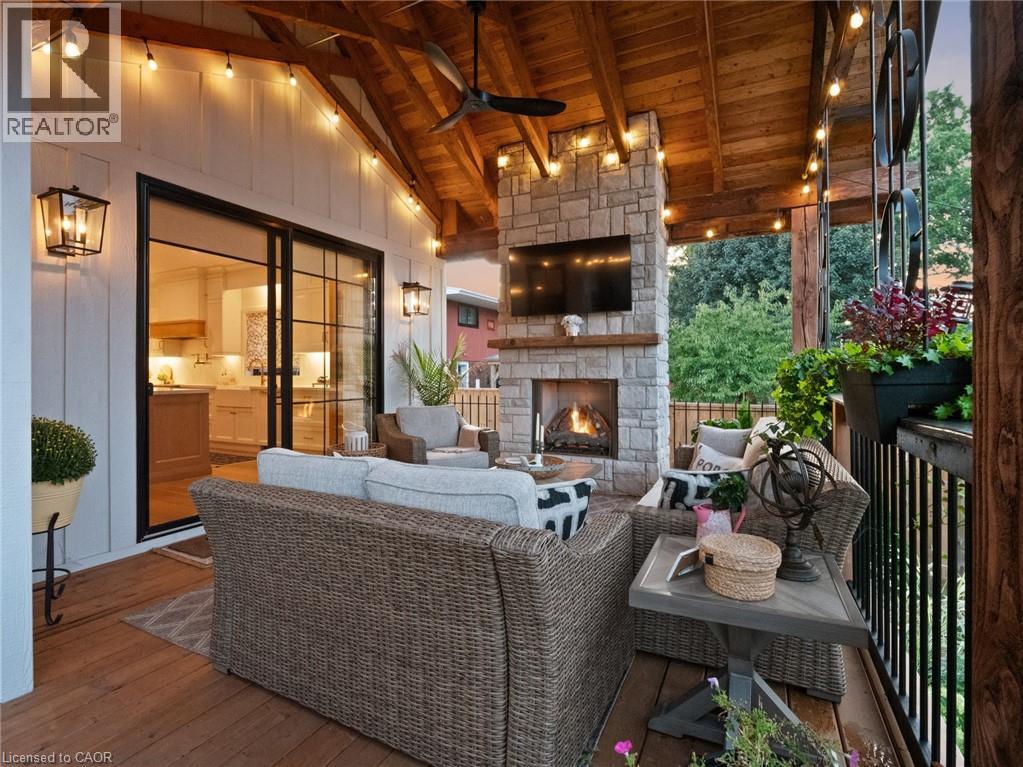 253 Central Avenue, Grimsby, Ontario  L3M 1X6 - Photo 39 - 40820894