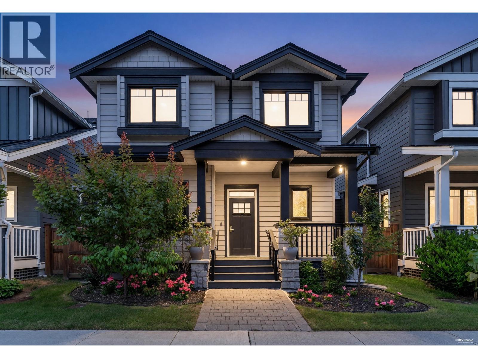4717 HEMLOCK WAY, Tsawwassen, British Columbia