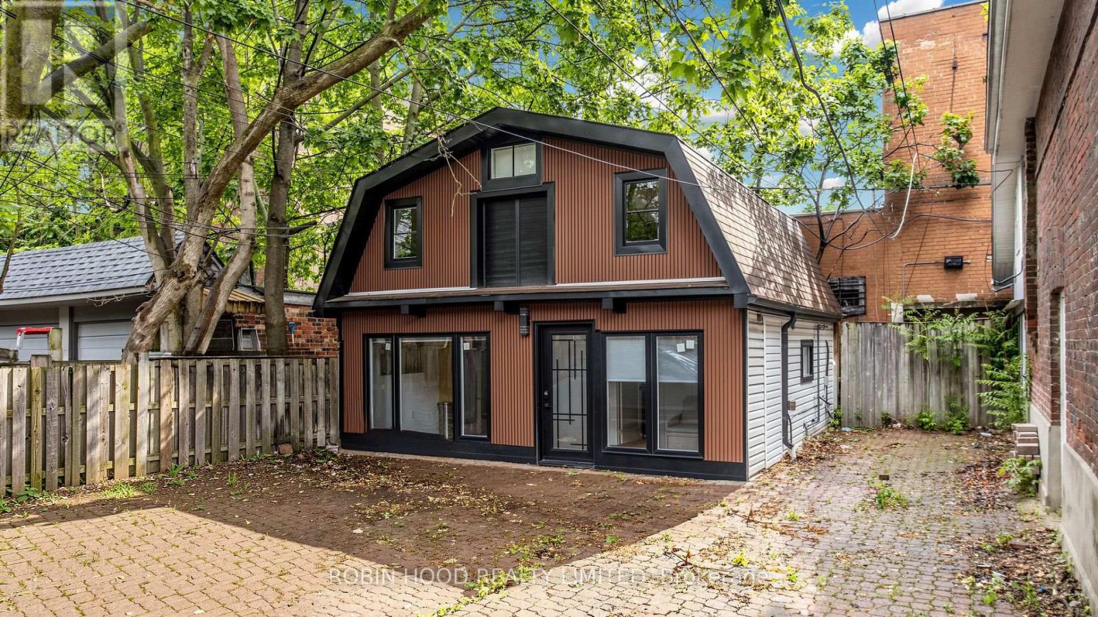 GARDEN SUITE - 8 LAXTON AVENUE, Toronto, Ontario