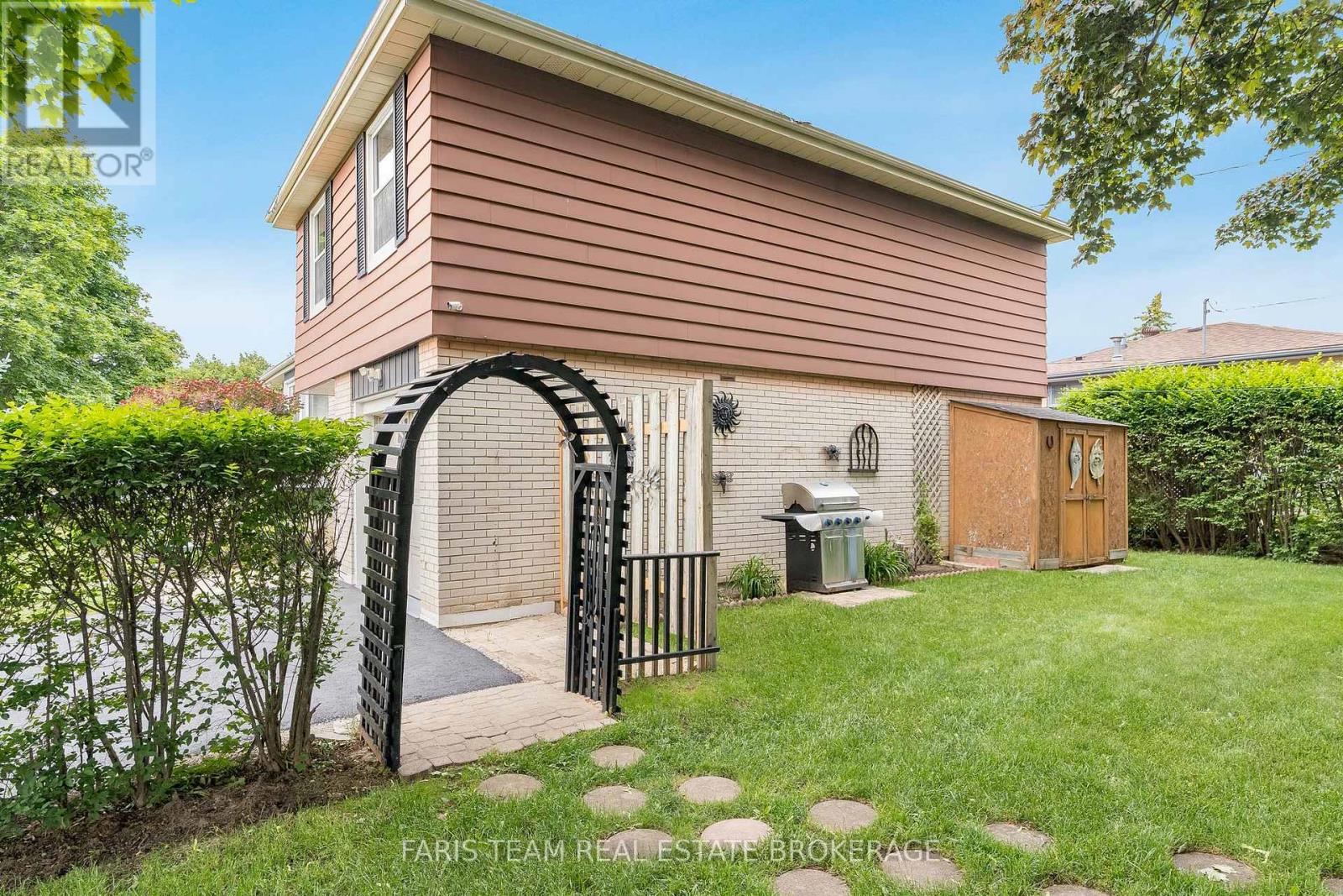 28 Bromley Crescent, Brampton, Ontario  L6T 1Z1 - Photo 33 - W13460508