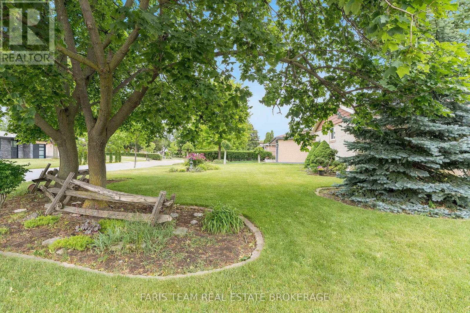 28 Bromley Crescent, Brampton, Ontario  L6T 1Z1 - Photo 34 - W13460508
