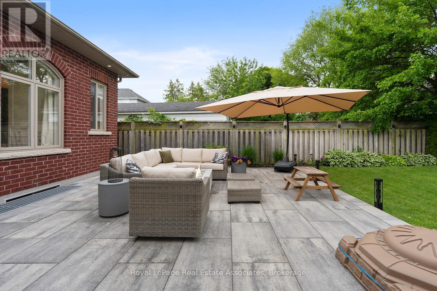 413 Marf Avenue, Mississauga, Ontario  L5G 1T2 - Photo 38 - W13460606