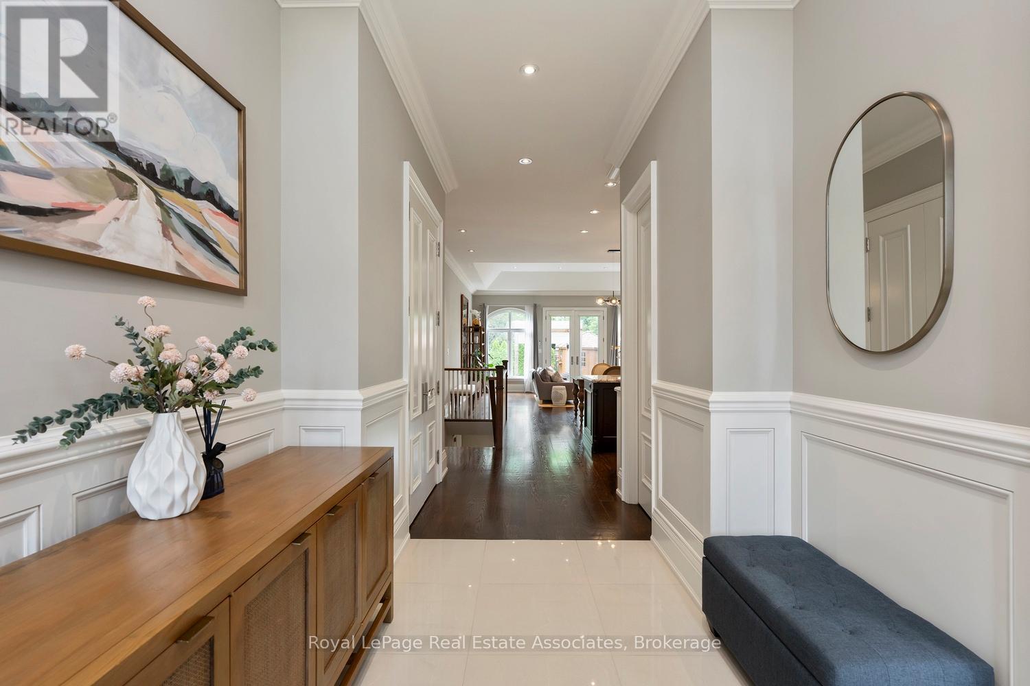 413 Marf Avenue, Mississauga, Ontario  L5G 1T2 - Photo 7 - W13460606