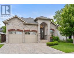 413 MARF AVENUE, Mississauga, Ontario