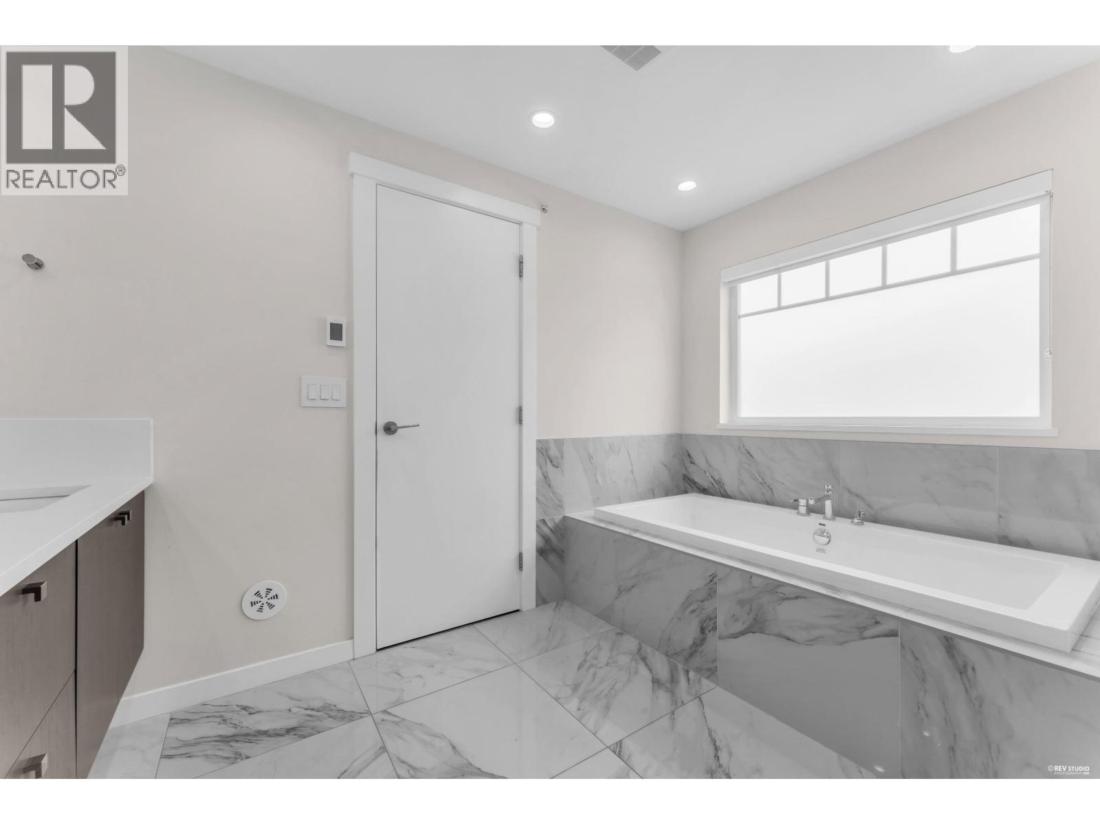 4717 Hemlock Way, Tsawwassen, British Columbia  V4M 4G2 - Photo 17 - R3137233