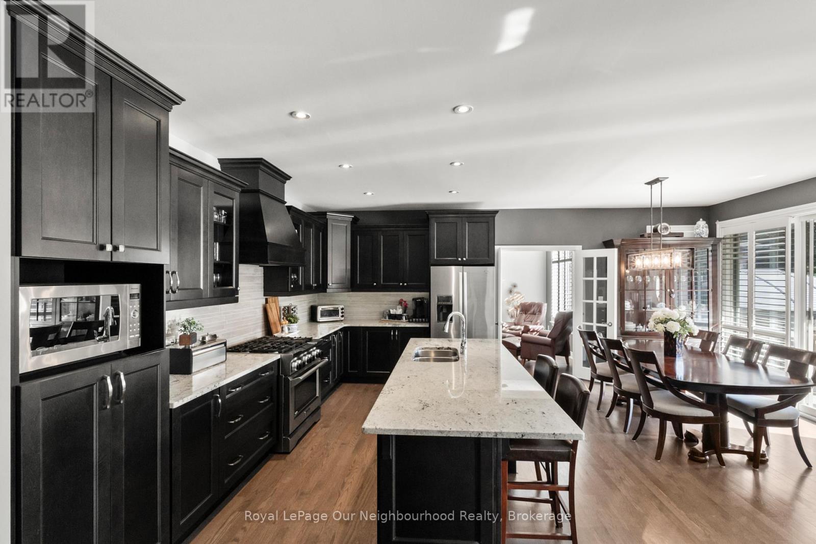 19 Waverley Road, Clarington, Ontario  L1C 1K8 - Photo 5 - E13460842
