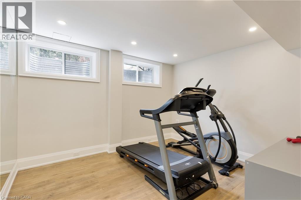 540 Weir Avenue, Oakville, Ontario  L6L 4X4 - Photo 49 - 40840234