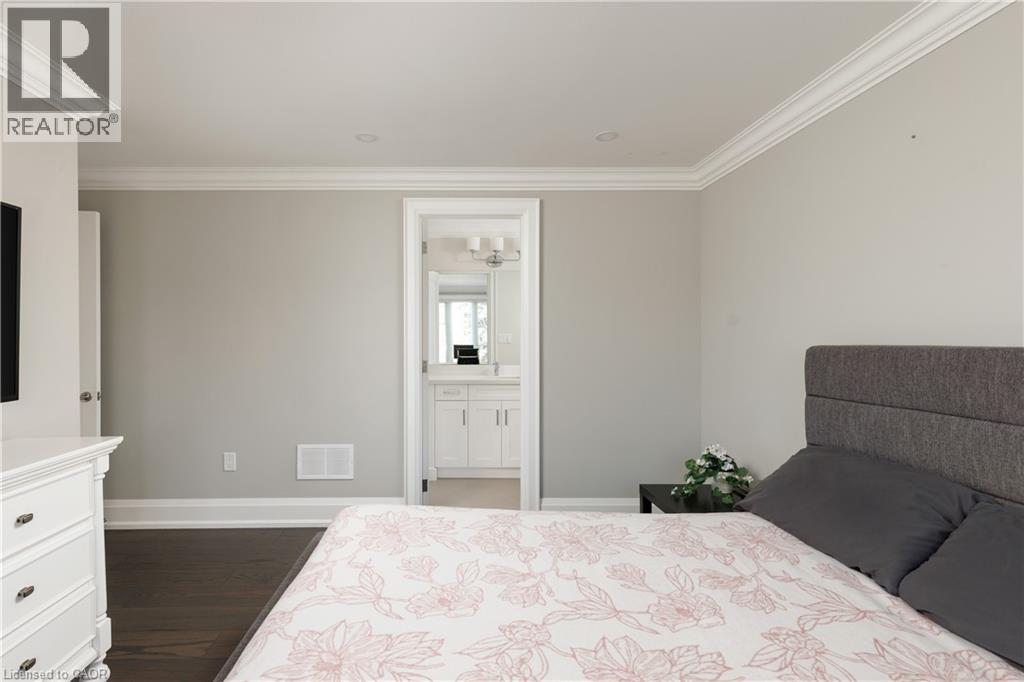 540 Weir Avenue, Oakville, Ontario  L6L 4X4 - Photo 38 - 40840234