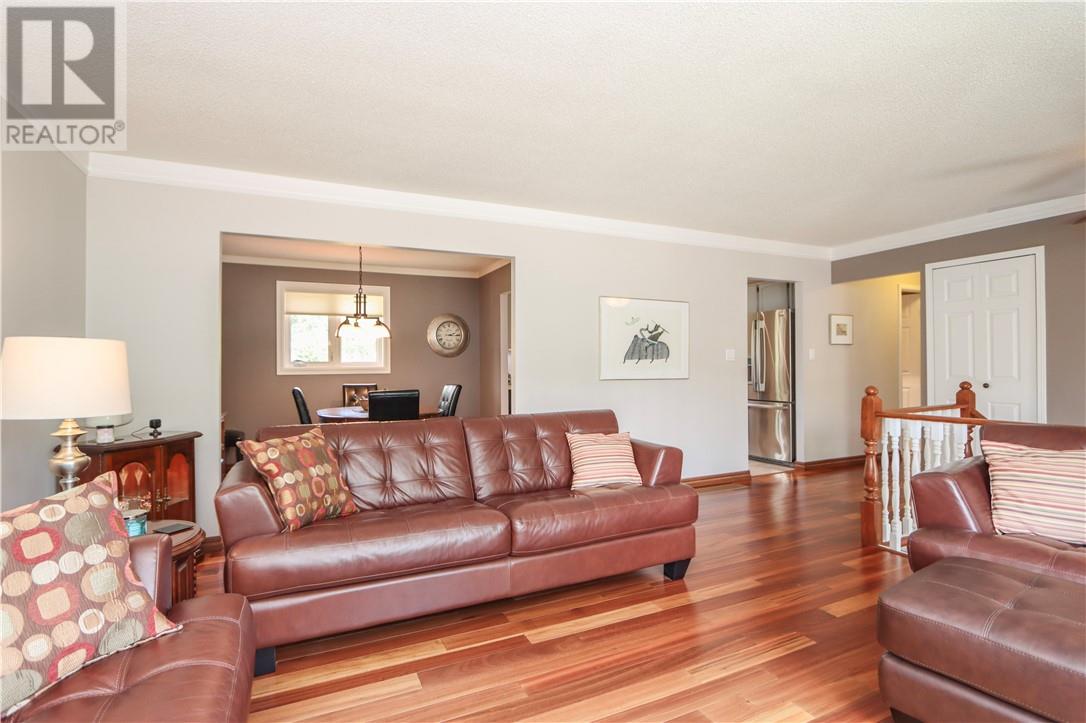 523 Eastern Avenue, Lively, Ontario  P3Y 1M9 - Photo 11 - 2128650