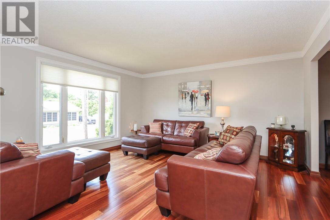 523 Eastern Avenue, Lively, Ontario  P3Y 1M9 - Photo 6 - 2128650