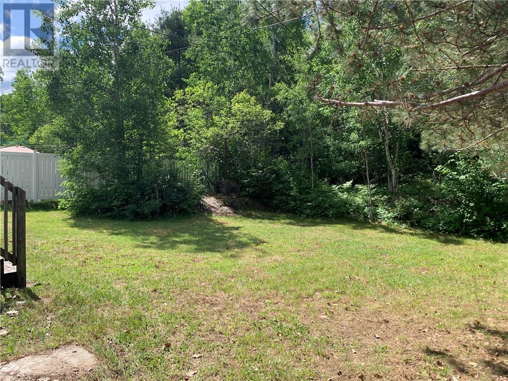 23 Balsam Crescent, Capreol, Ontario  P0M 1H0 - Photo 8 - 2128638