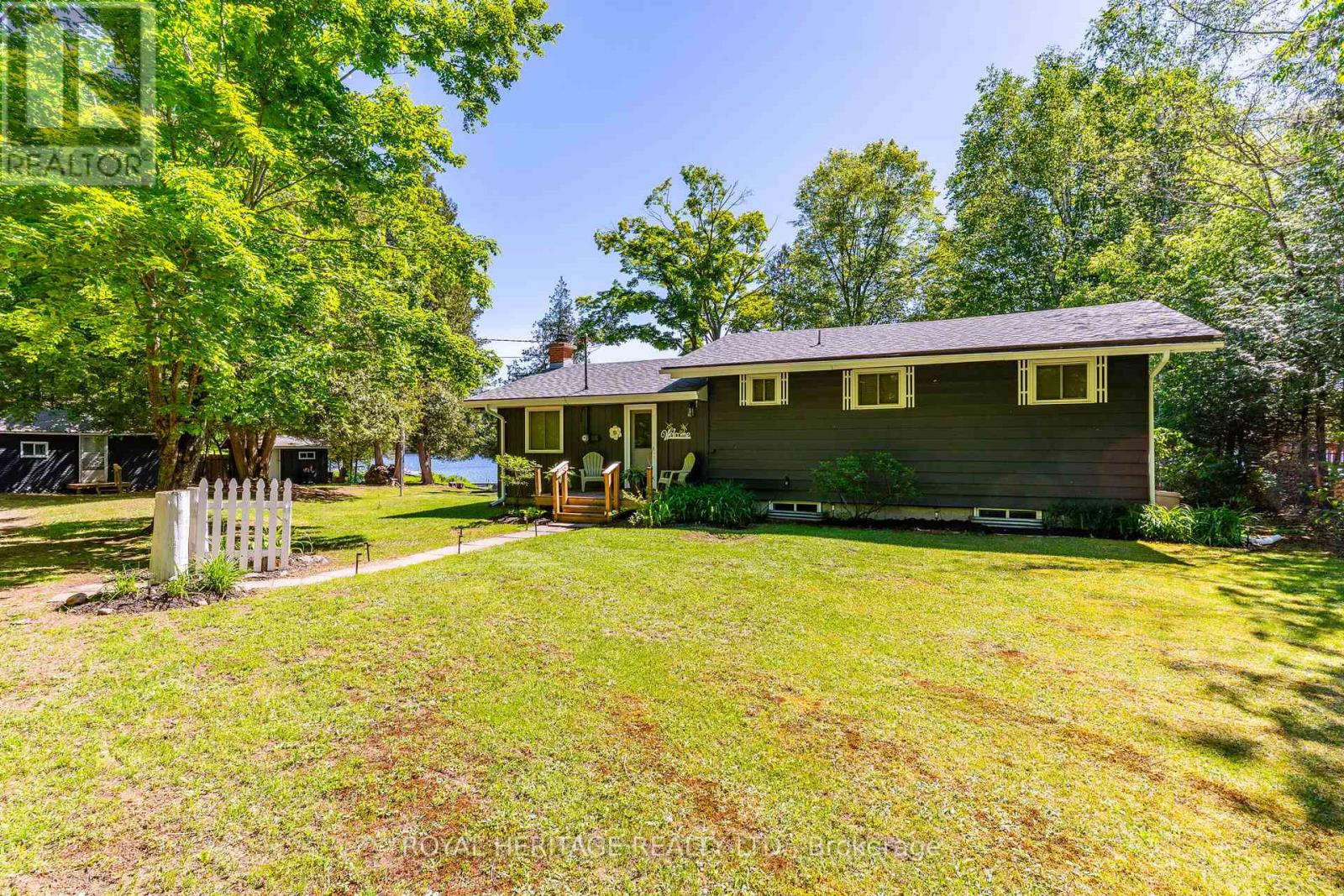 1582 Hospitality Road, Minden Hills, Ontario  K0M 2K0 - Photo 5 - X13460560