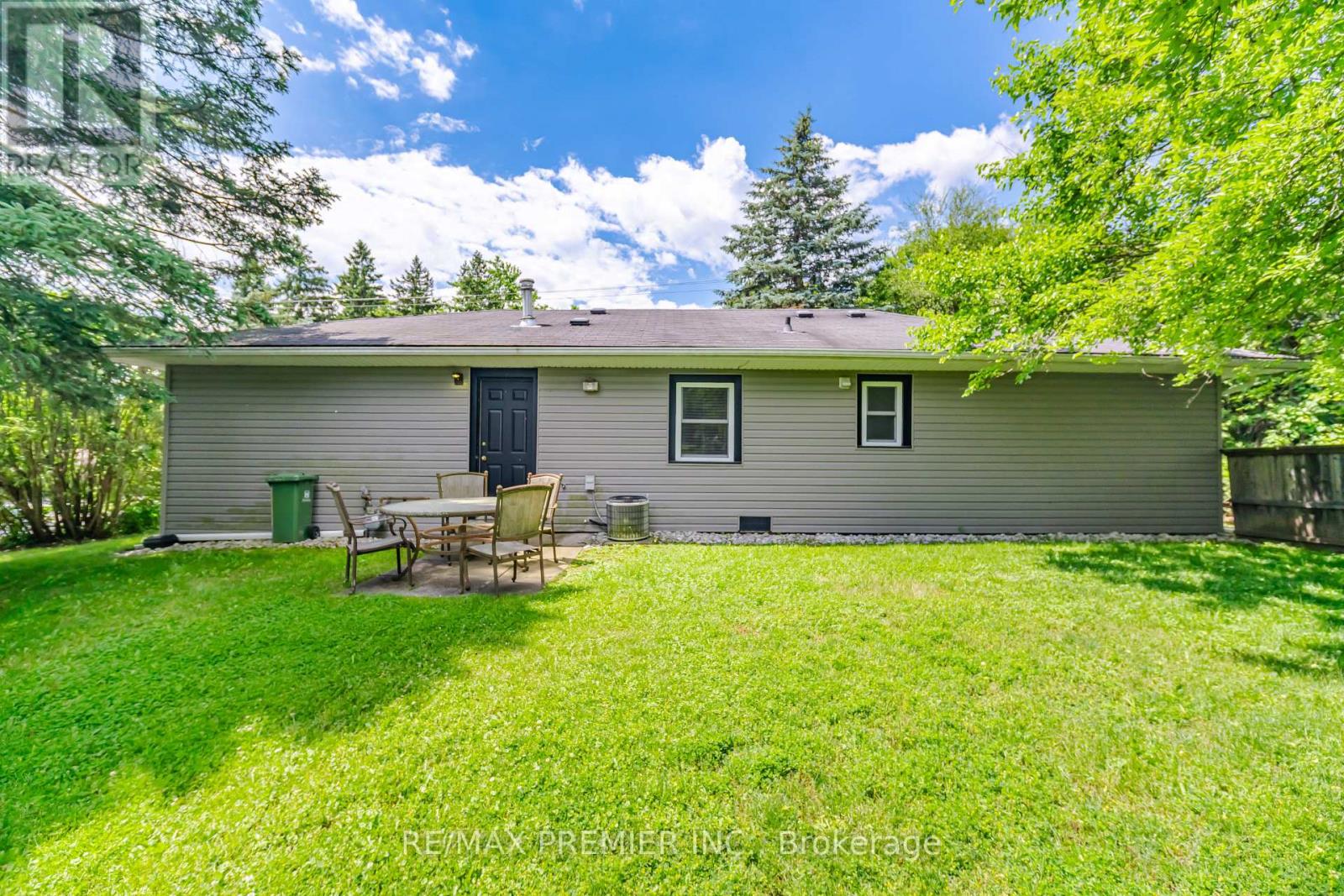 16 William Street, Hamilton, Ontario  L0R 1H2 - Photo 25 - X13460642