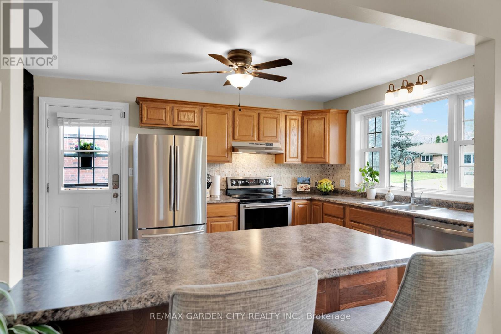 4165 William Street, Lincoln, Ontario  L3J 0K7 - Photo 7 - X13460756