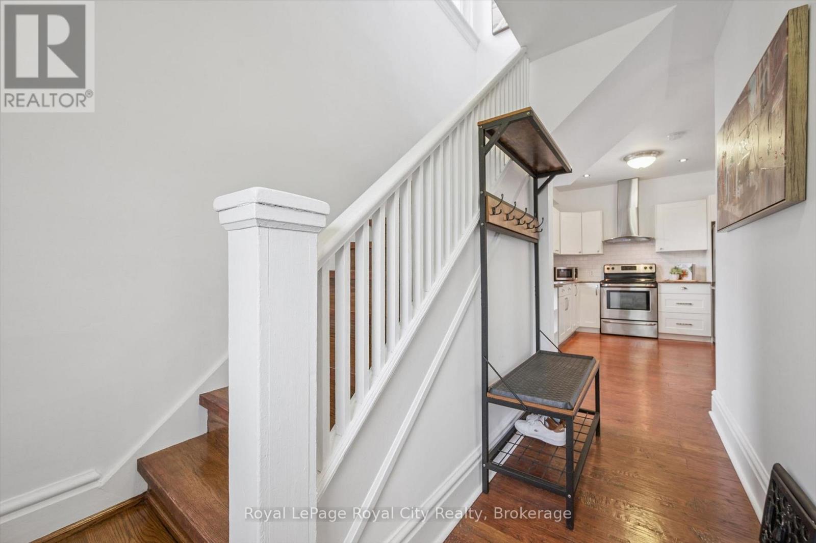 136 Alma Street N, Guelph, Ontario  N1H 5X4 - Photo 4 - X13460772