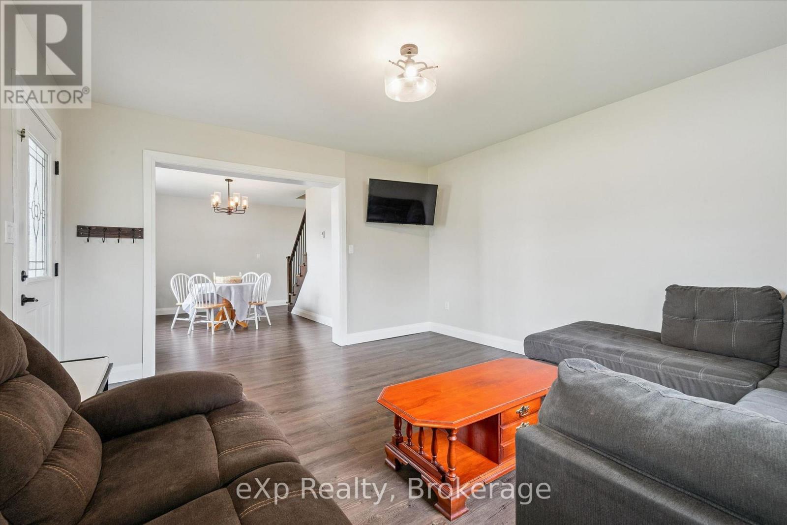234 Elora Street South Street S, Minto, Ontario  N0G 1Z0 - Photo 10 - X13461004