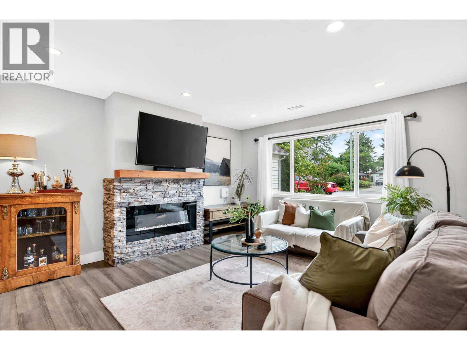 20280 Ospring Street, Maple Ridge, British Columbia  V2X 1K4 - Photo 23 - R3134616