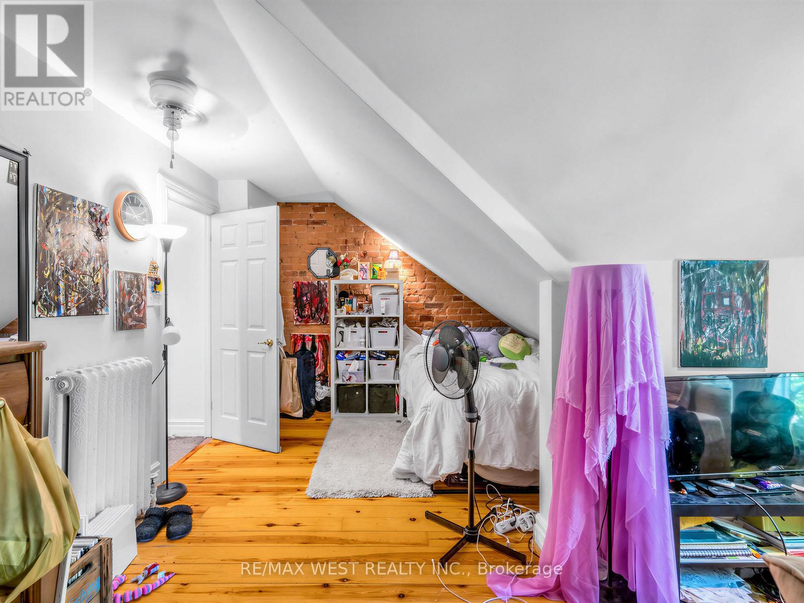 50 Albany Avenue, Toronto, Ontario  M5R 3C3 - Photo 14 - C13460808