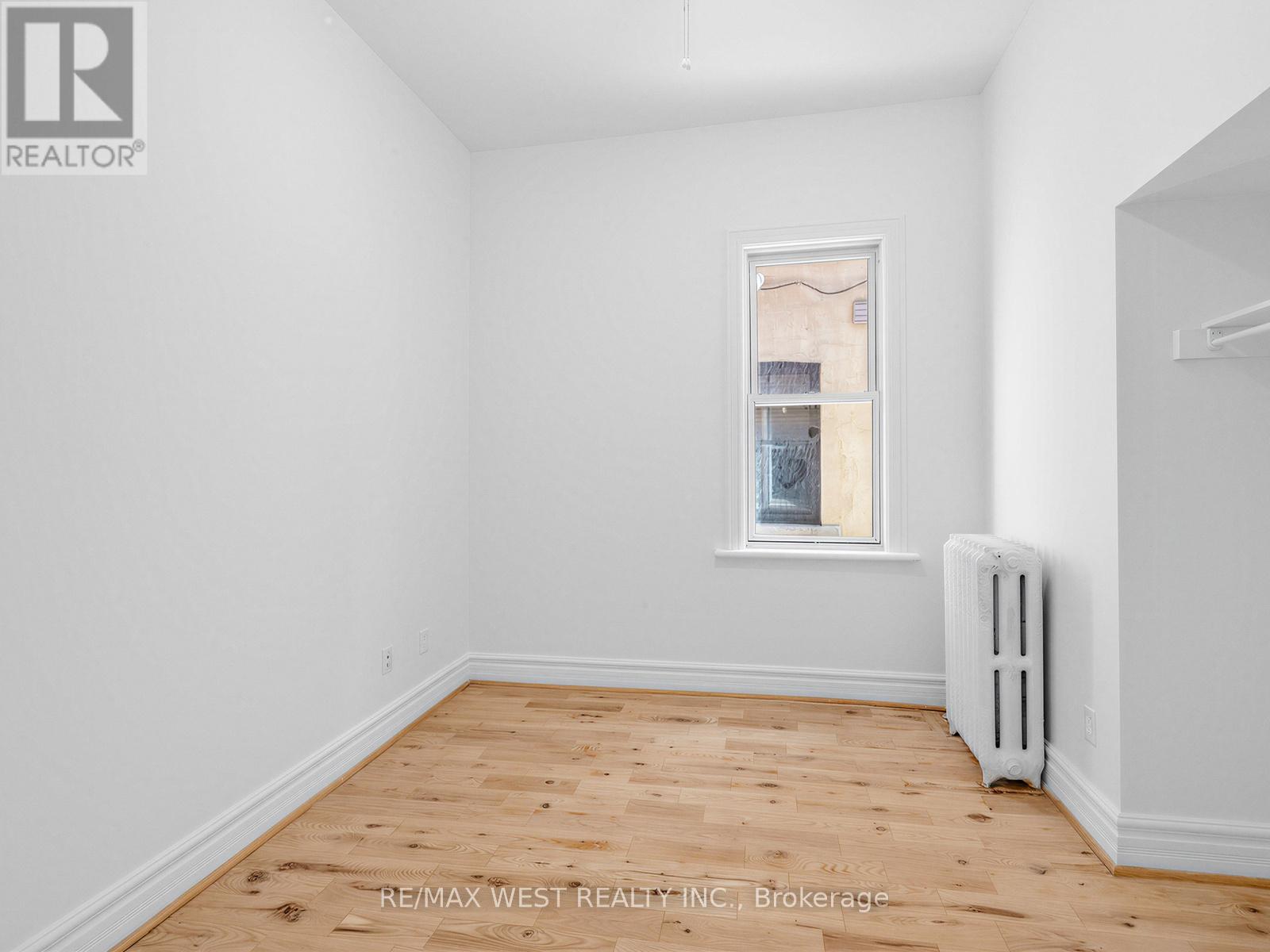 50 Albany Avenue, Toronto, Ontario  M5R 3C3 - Photo 18 - C13460808