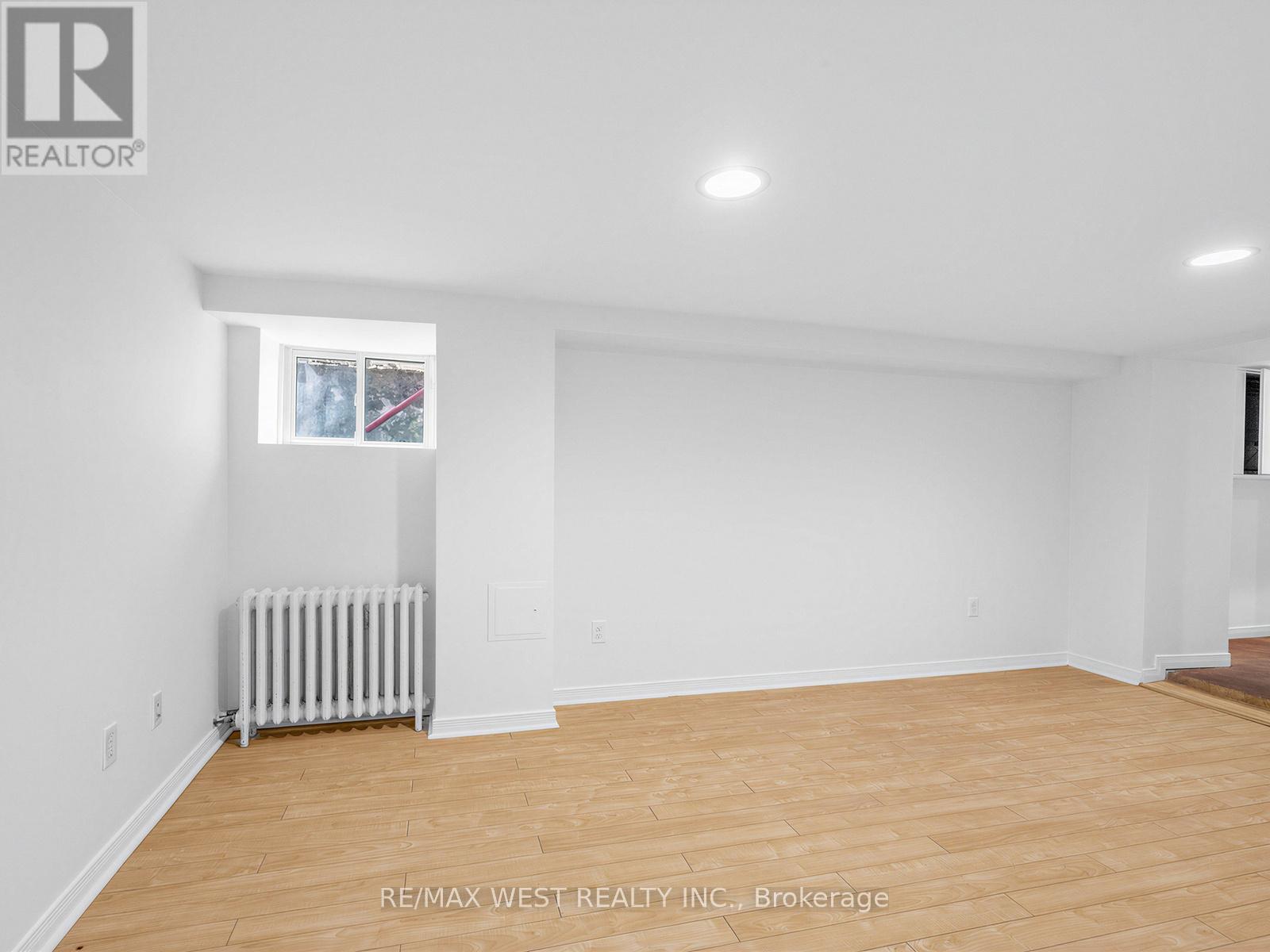 50 Albany Avenue, Toronto, Ontario  M5R 3C3 - Photo 28 - C13460808