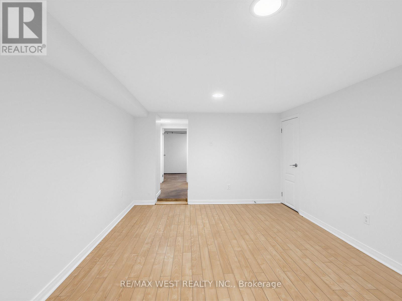 50 Albany Avenue, Toronto, Ontario  M5R 3C3 - Photo 29 - C13460808