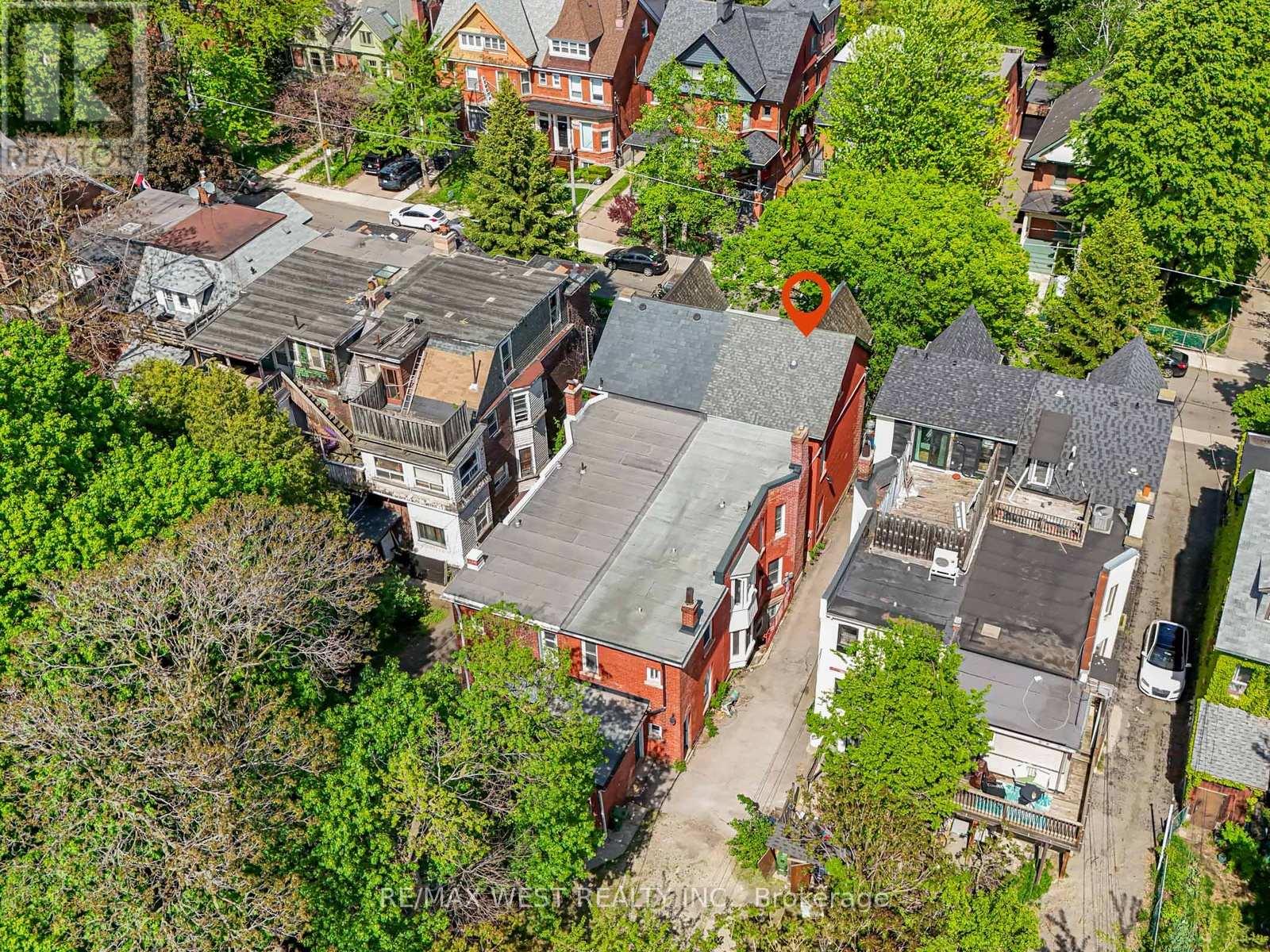 50 Albany Avenue, Toronto, Ontario  M5R 3C3 - Photo 39 - C13460808
