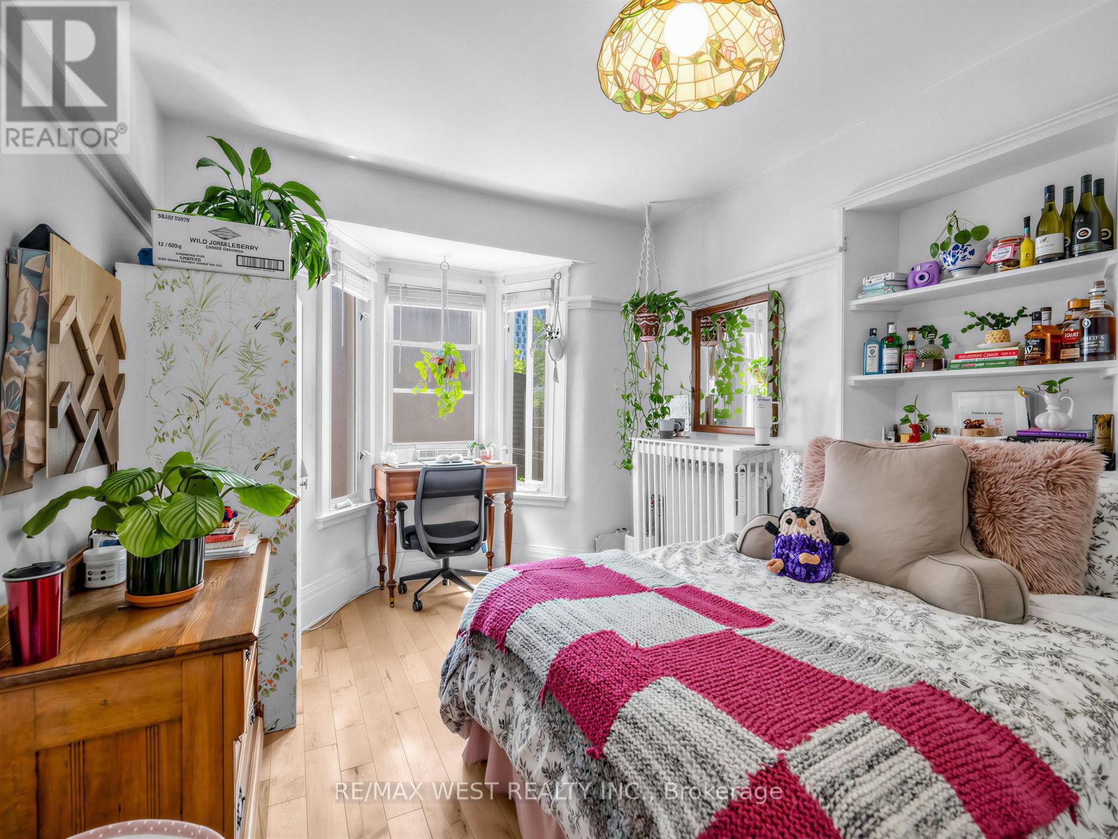 50 Albany Avenue, Toronto, Ontario  M5R 3C3 - Photo 7 - C13460808