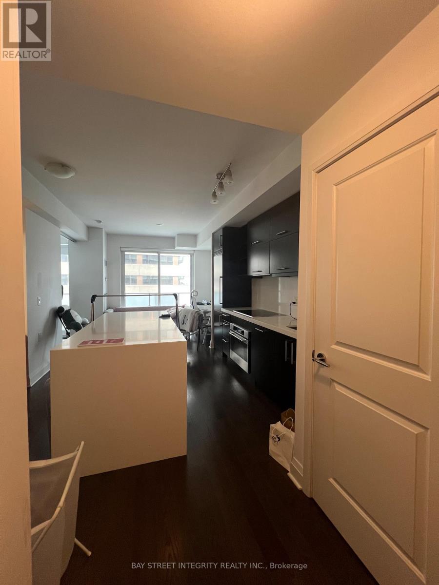 701 - 1080 BAY STREET, Toronto, Ontario