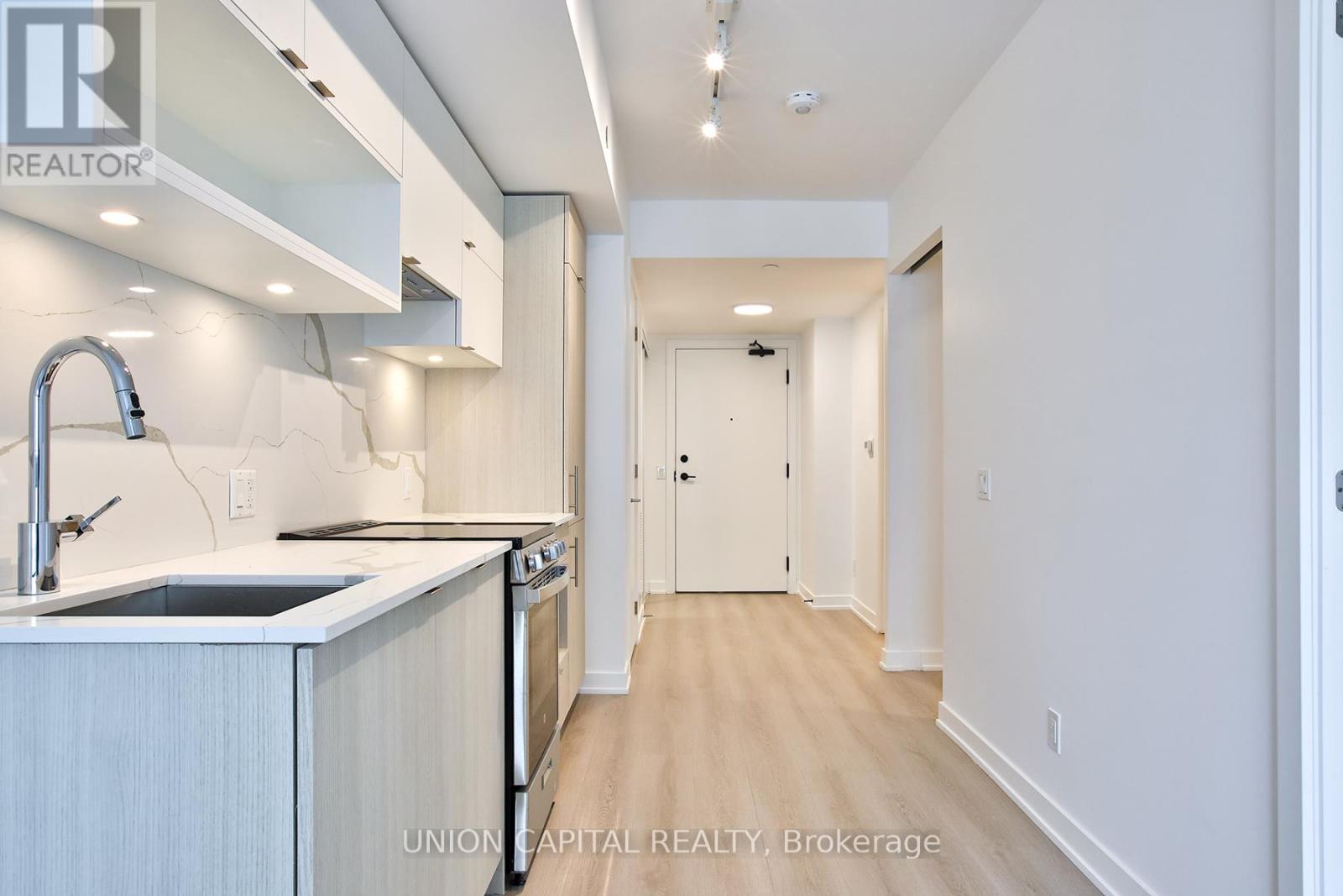 2312 - 100 Queen Street E, Toronto, Ontario  M5C 0B5 - Photo 11 - C13460902