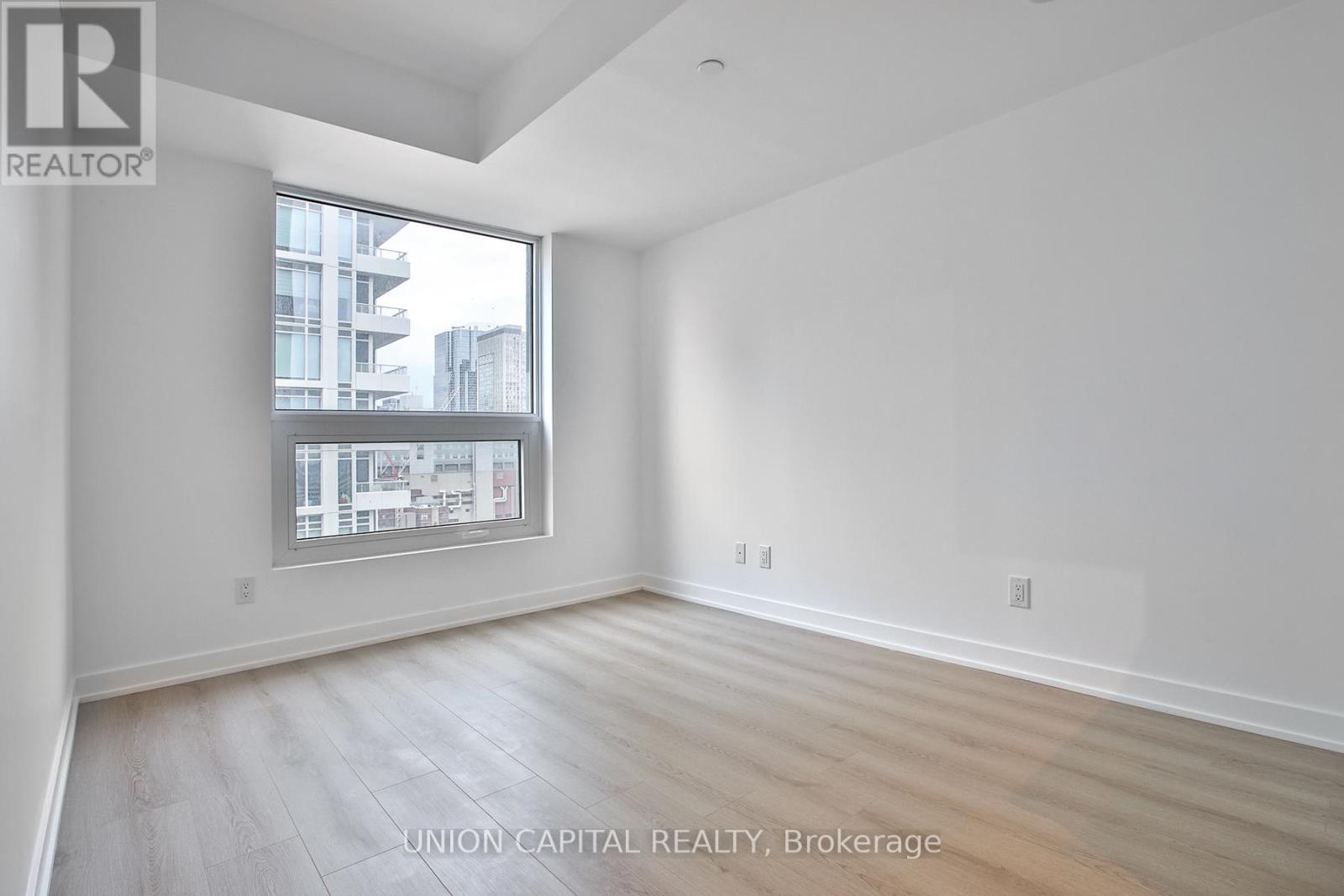 2312 - 100 Queen Street E, Toronto, Ontario  M5C 0B5 - Photo 12 - C13460902