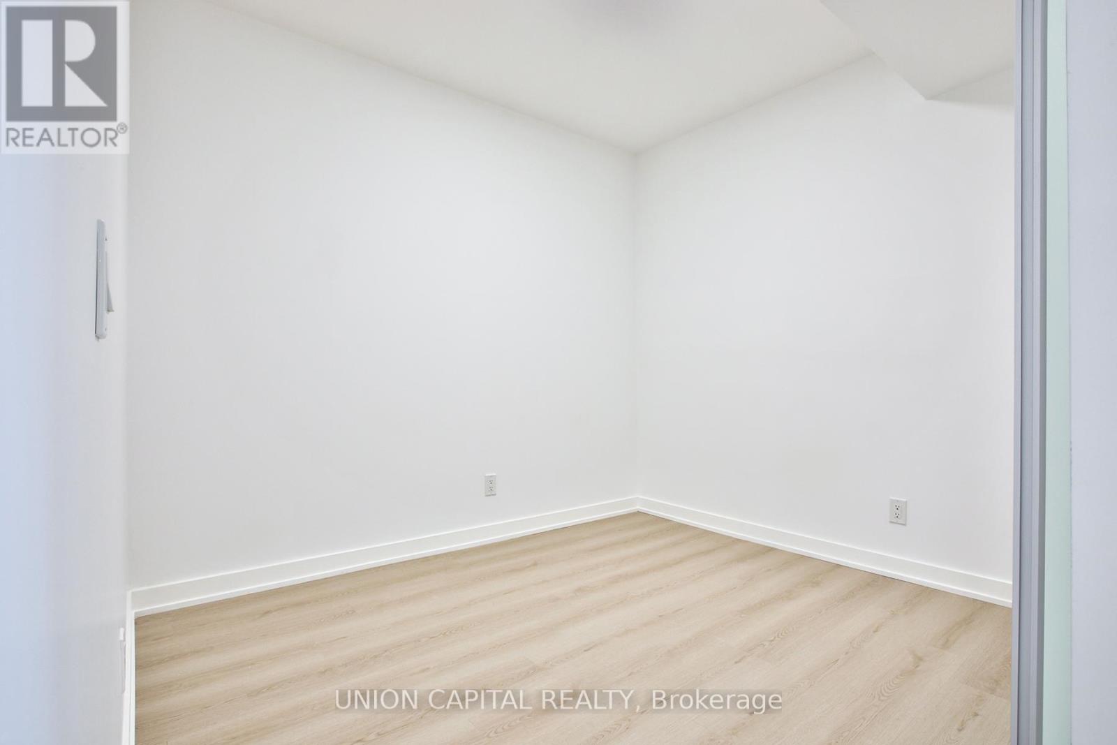 2312 - 100 Queen Street E, Toronto, Ontario  M5C 0B5 - Photo 20 - C13460902