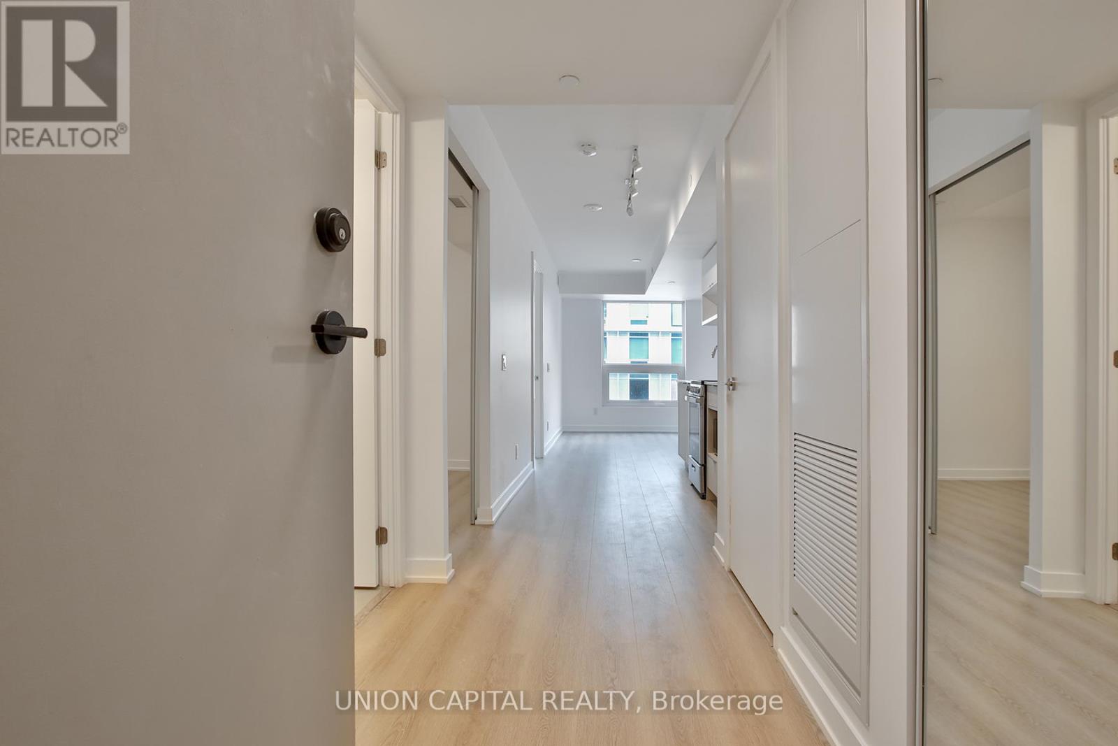 2312 - 100 Queen Street E, Toronto, Ontario  M5C 0B5 - Photo 5 - C13460902