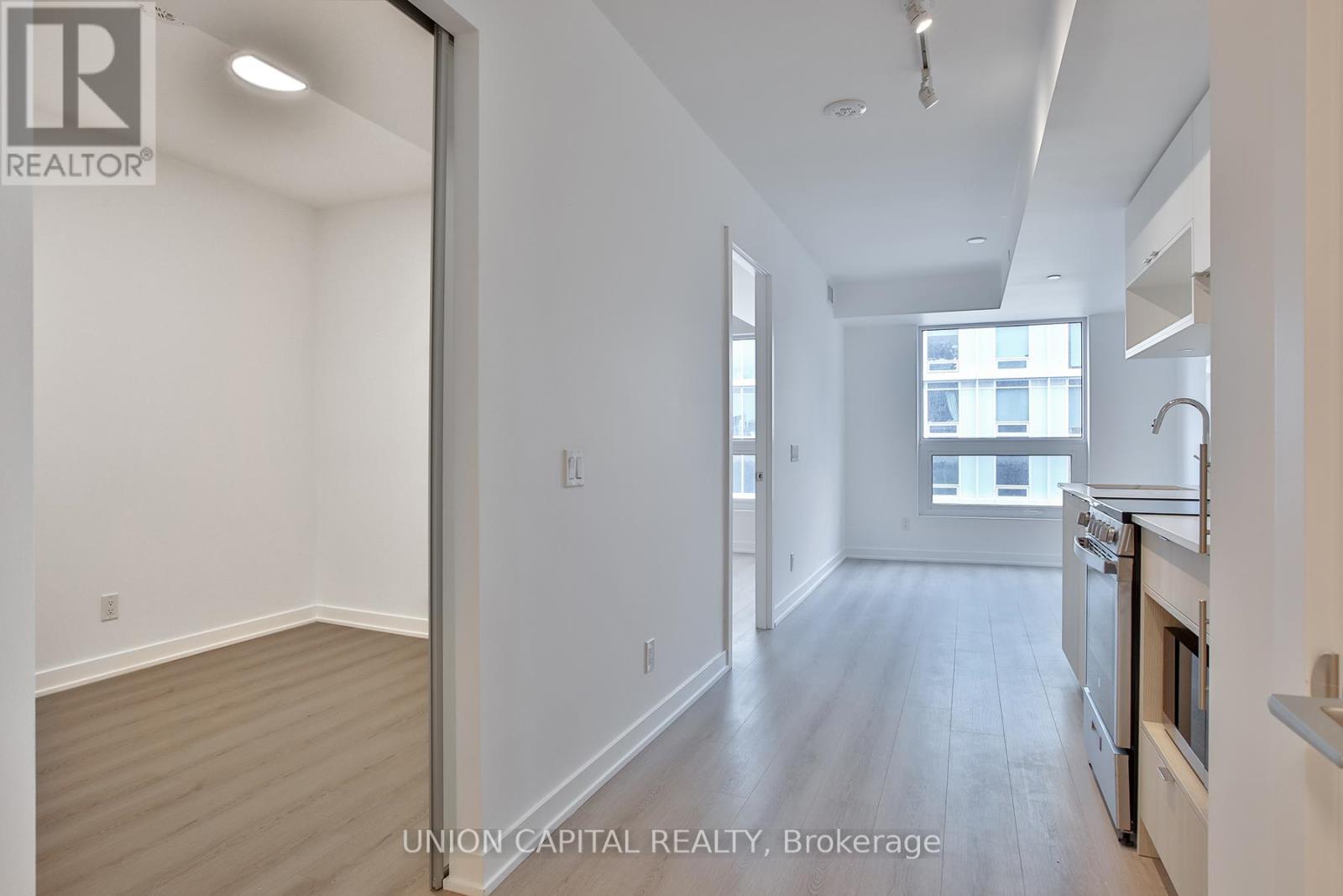 2312 - 100 Queen Street E, Toronto, Ontario  M5C 0B5 - Photo 8 - C13460902