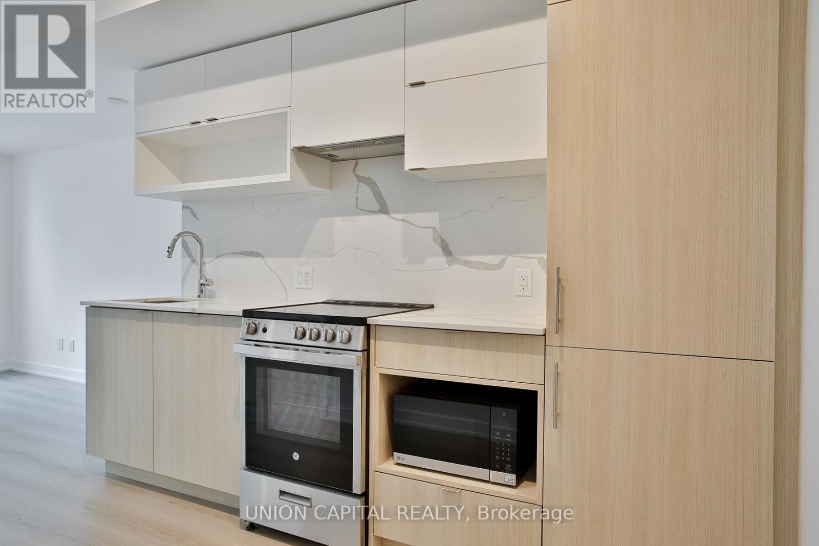 2312 - 100 Queen Street E, Toronto, Ontario  M5C 0B5 - Photo 9 - C13460902