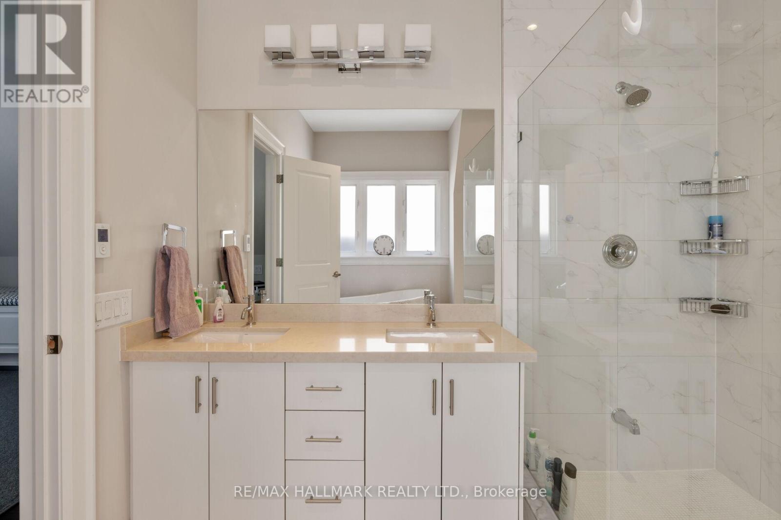 194 Erskine Avenue, Toronto, Ontario  M4P 1Z4 - Photo 22 - C13460908