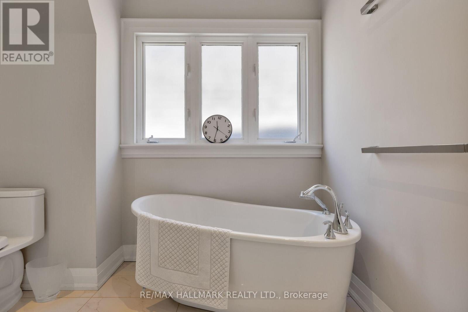 194 Erskine Avenue, Toronto, Ontario  M4P 1Z4 - Photo 24 - C13460908