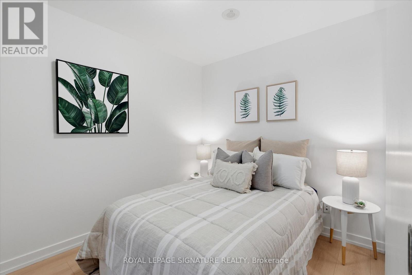 1807 - 170 Sumach Street, Toronto, Ontario  M5A 0C3 - Photo 4 - C13460948