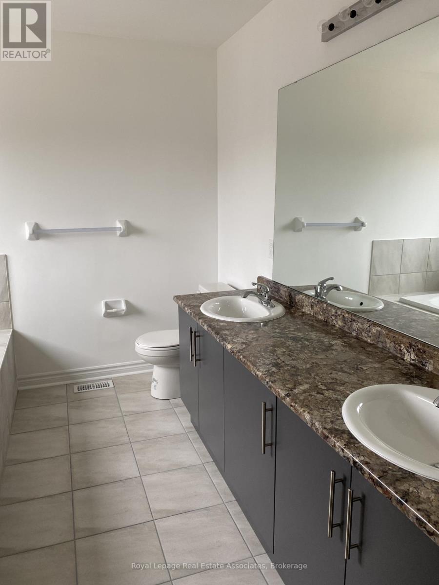 85 Tracey Lane, Collingwood, Ontario  L9Y 0G7 - Photo 14 - S13420230