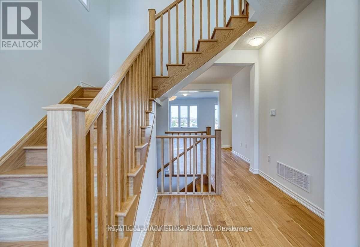 47 Routley Street, Kitchener, Ontario  N2R 0S2 - Photo 2 - X12927228