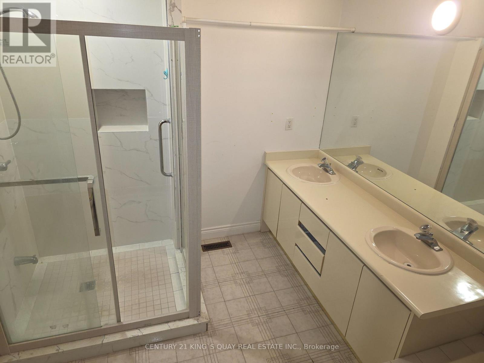 43 Helen Avenue, Markham, Ontario  L3R 1J6 - Photo 19 - N13448756