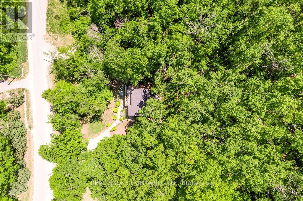 63 HURONWOODS DRIVE, Oro-Medonte, Ontario