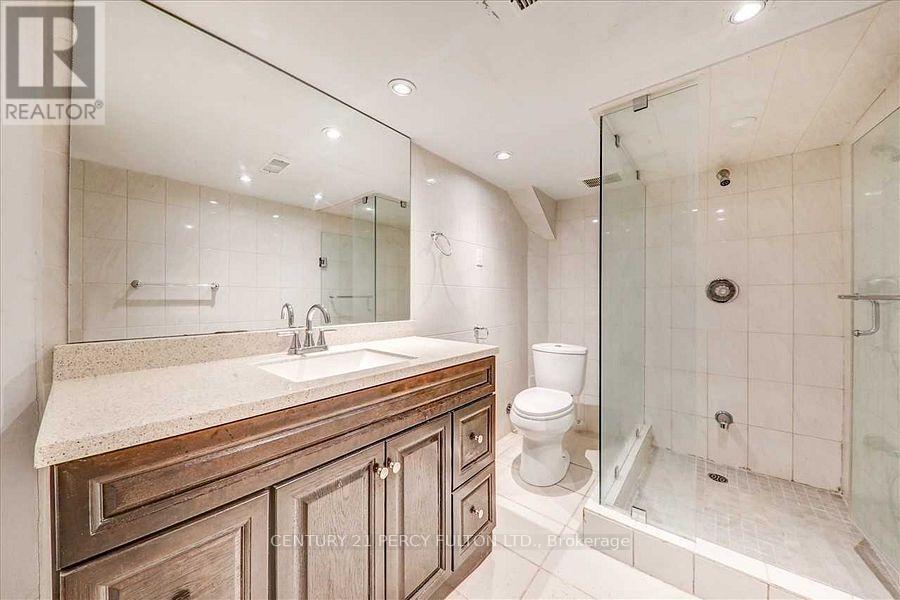 43 Condarcuri Crescent, Markham, Ontario L6B 0G9 - Photo 9 - N13460858