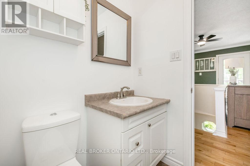 63 Huronwoods Drive, Oro-Medonte, Ontario  L0K 1E0 - Photo 34 - S13414178