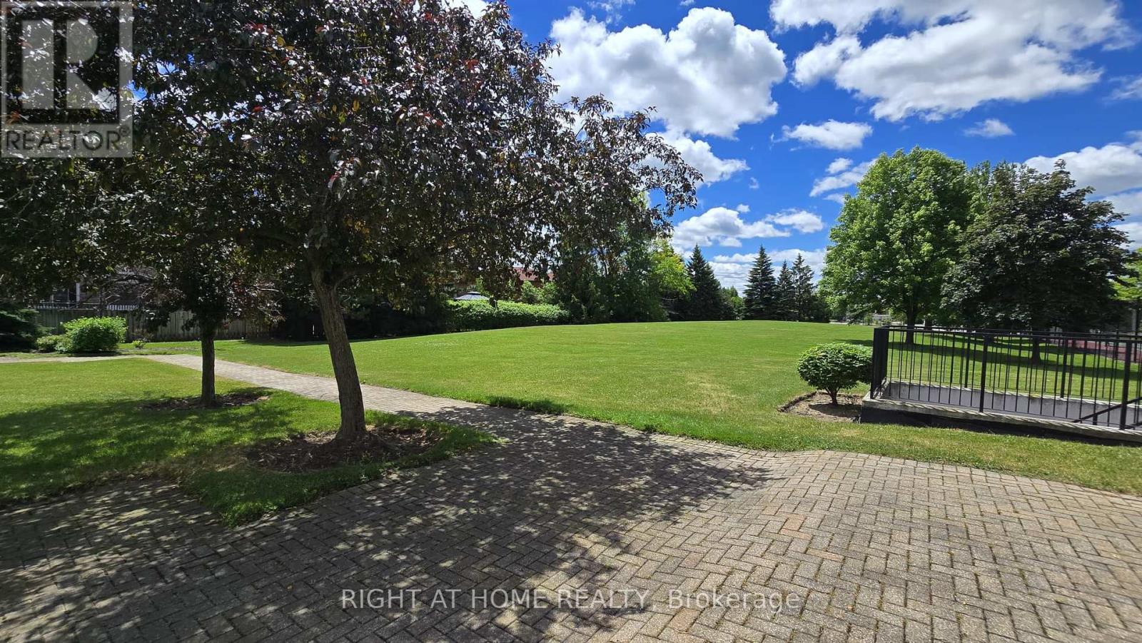 914 - 550 Webb Drive, Mississauga, Ontario  L5B 3Y4 - Photo 45 - W13450546