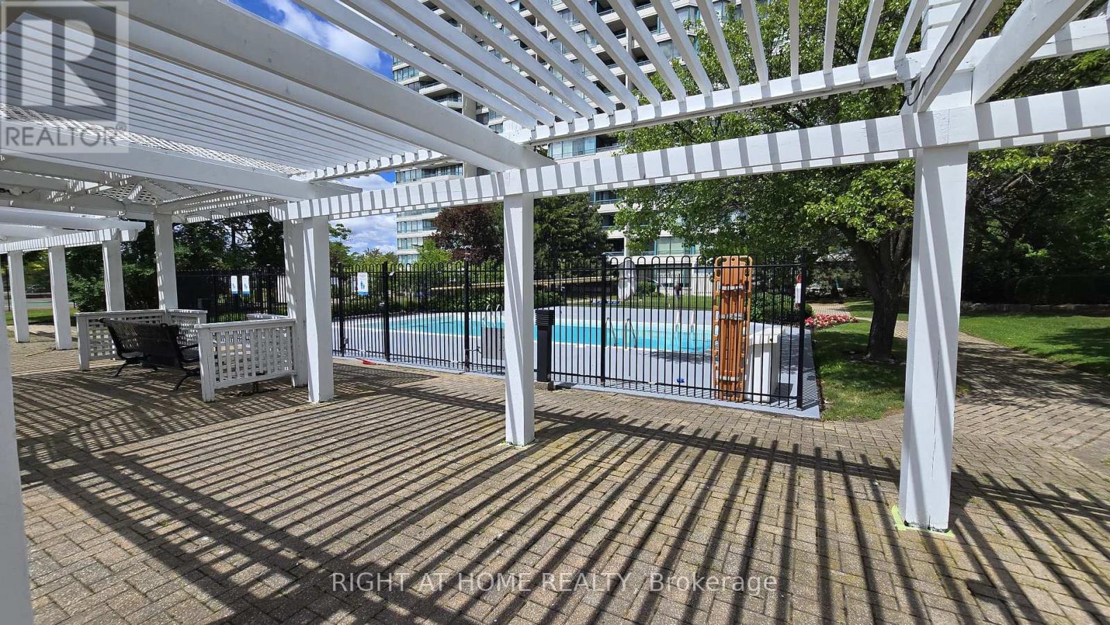 914 - 550 Webb Drive, Mississauga, Ontario  L5B 3Y4 - Photo 43 - W13450546