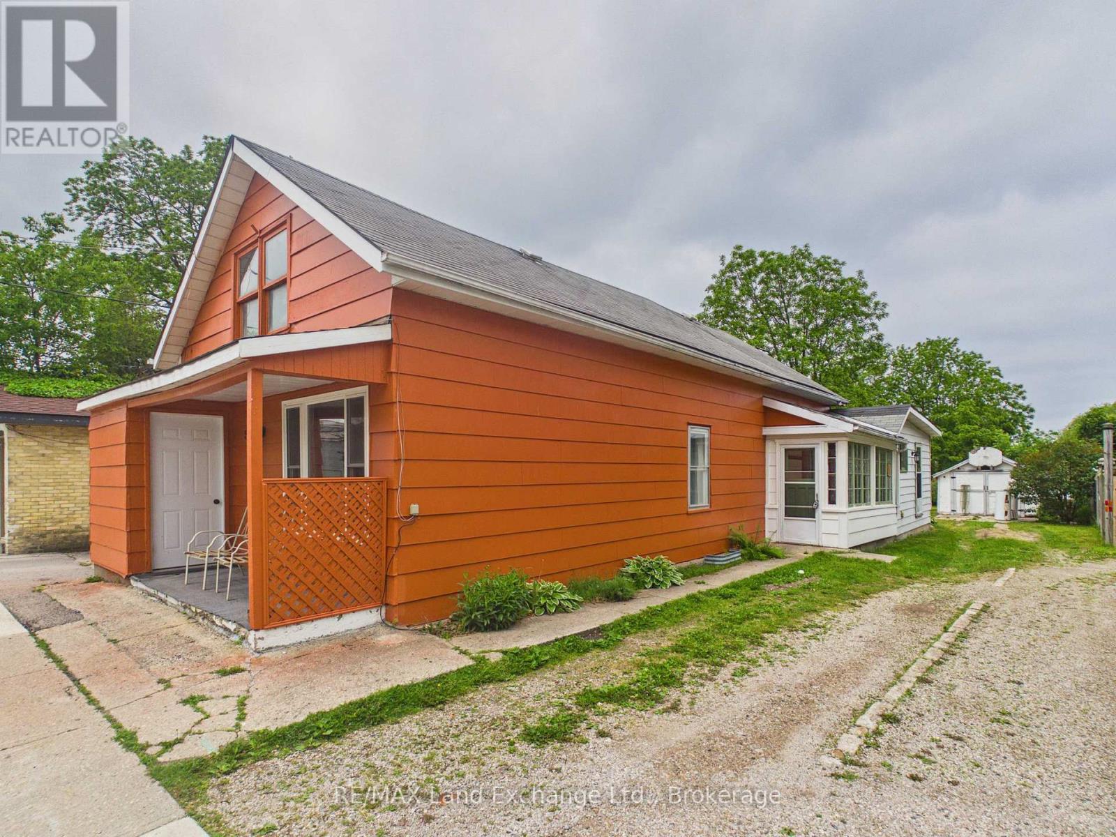 538 QUEEN STREET, Kincardine, Ontario