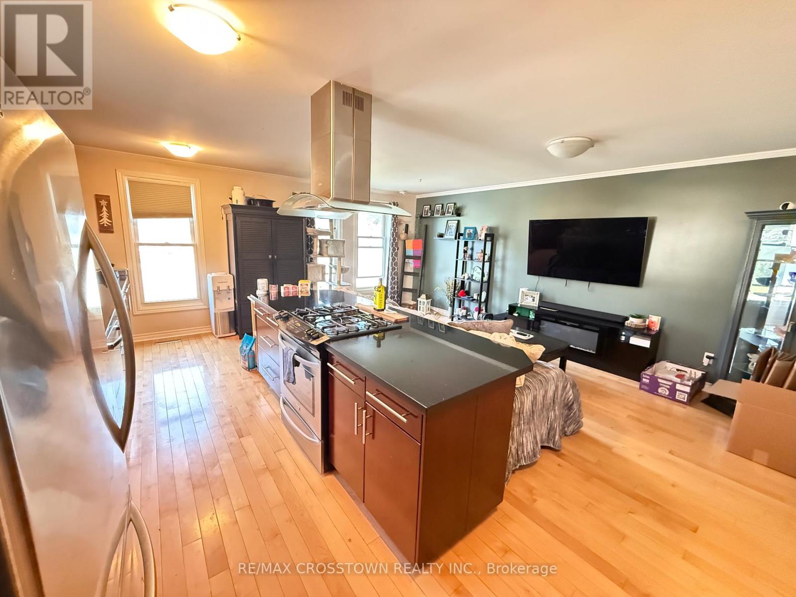 28 Austen Lane, Barrie, Ontario  L4N 4T9 - Photo 4 - S13460818